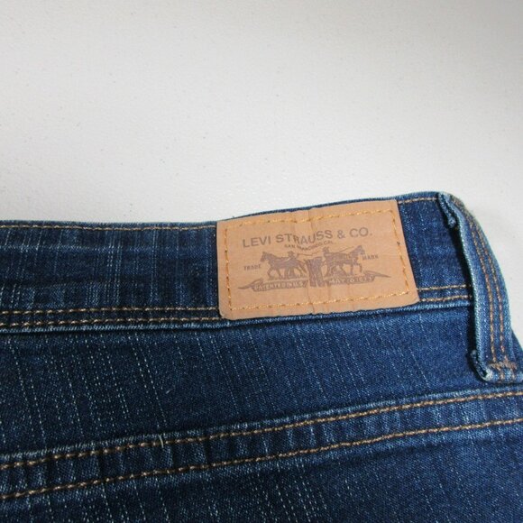 Levis womens dark 512 Perfectly Shaping stretch cuffed capri jeans 22W EUC - Picture 7 of 12